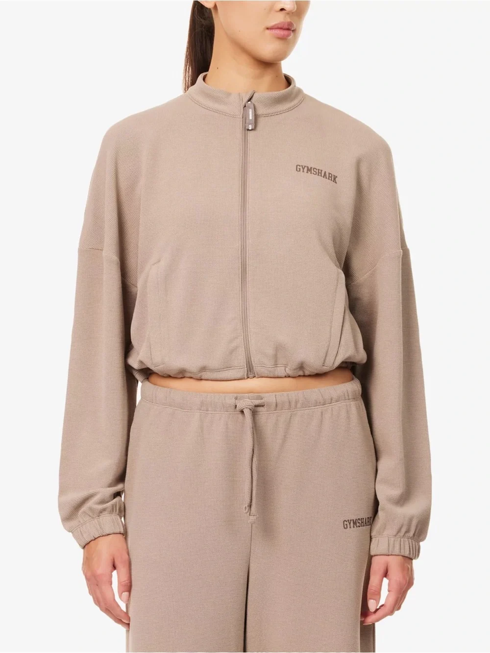 GYMSHARK - Waffle Midi Zip Up Jacket
Lifestyle Brown - Picture 5 of 11